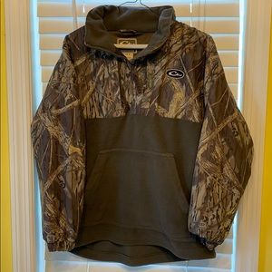 Drake boys pullover. Size 16.